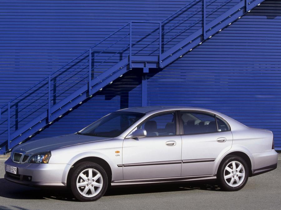  Daewoo Evanda 2003 года  (фото 10 из 19)